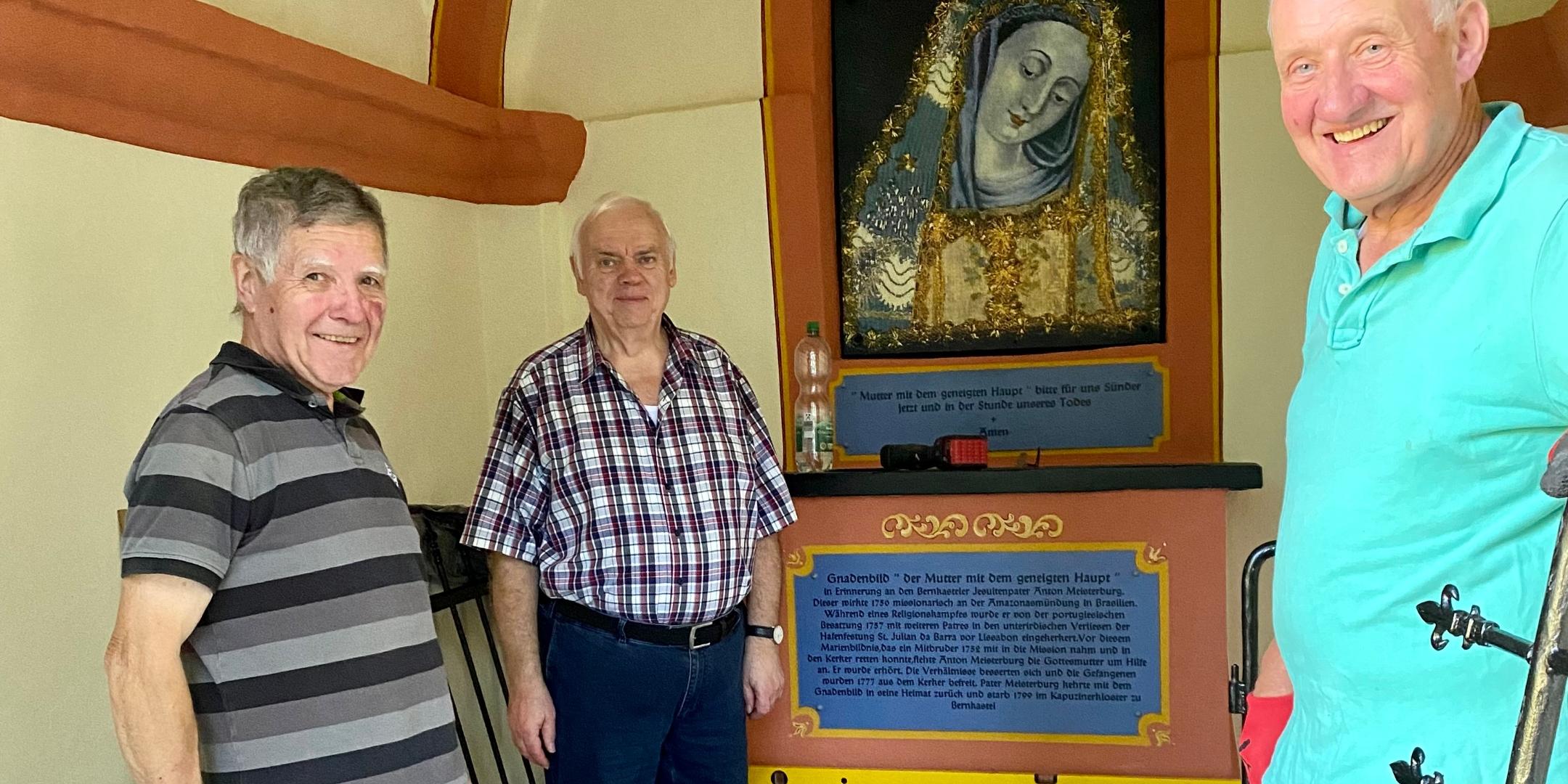 Roland Gaub, Wolfgang Gilles und Erich Wilbert vom Verwaltungsrat der KIrchengemeinde St. Michael in Bernkastel