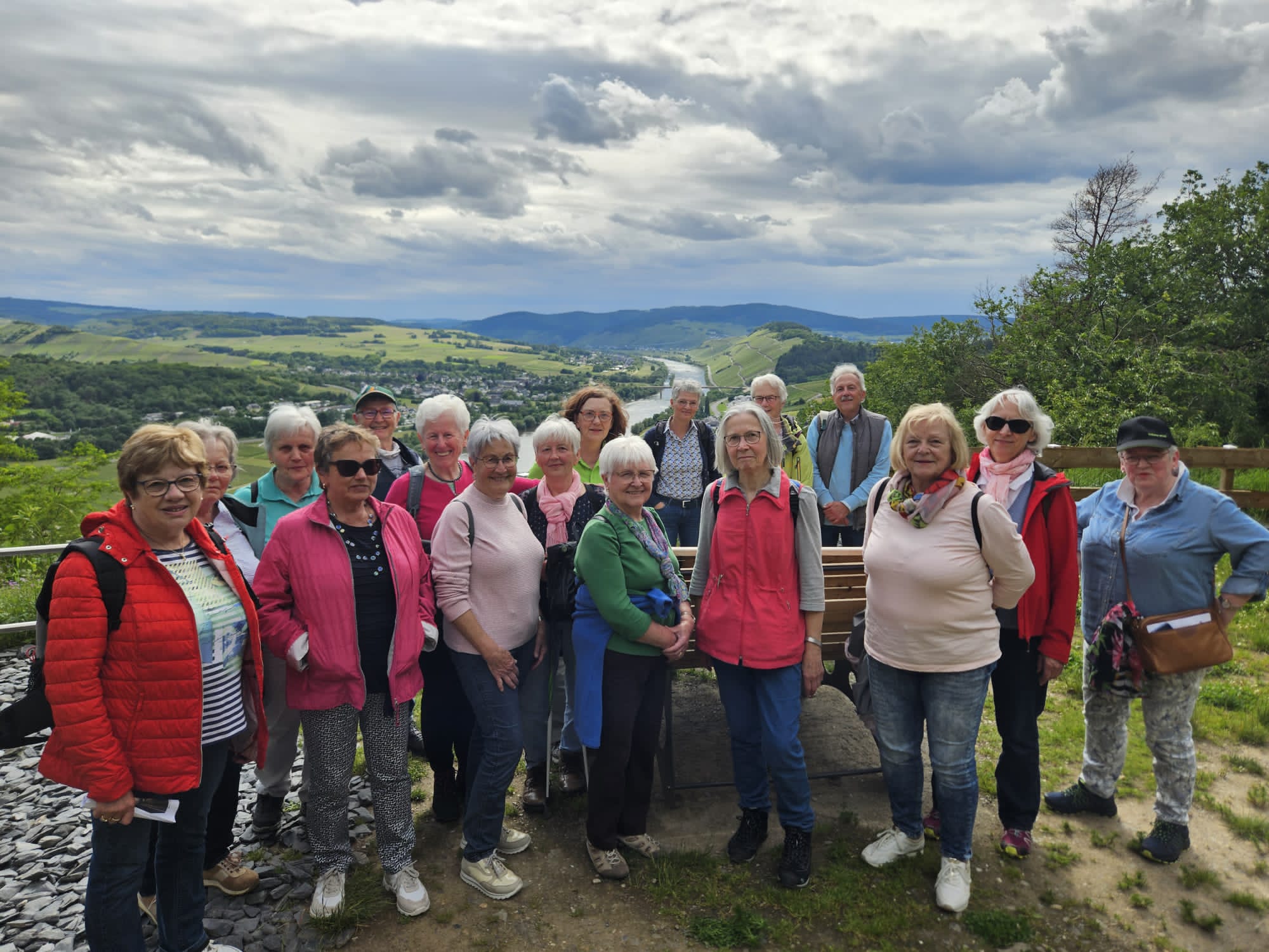 Gruppenbild der meditativen Wanderung