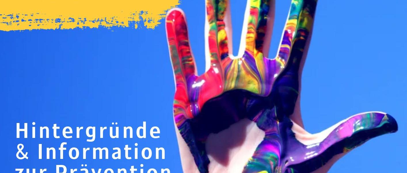blaues Plakat mit ausgestreckter angemalter Hand