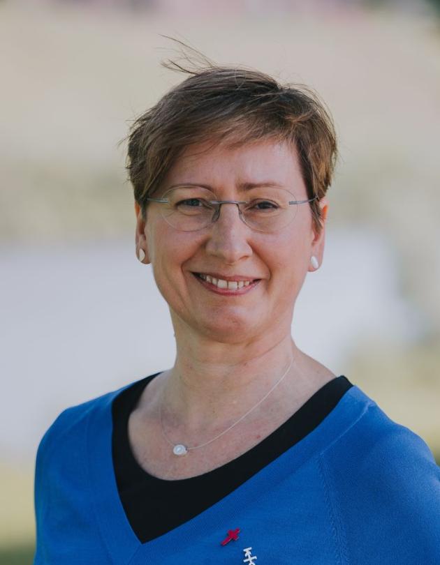 Annette  Bollig