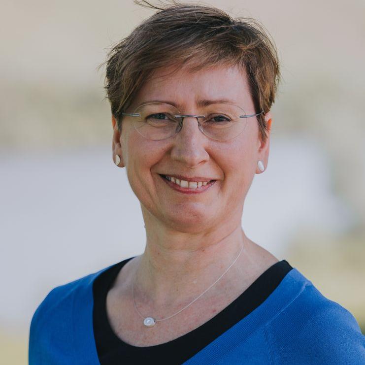 Annette  Bollig