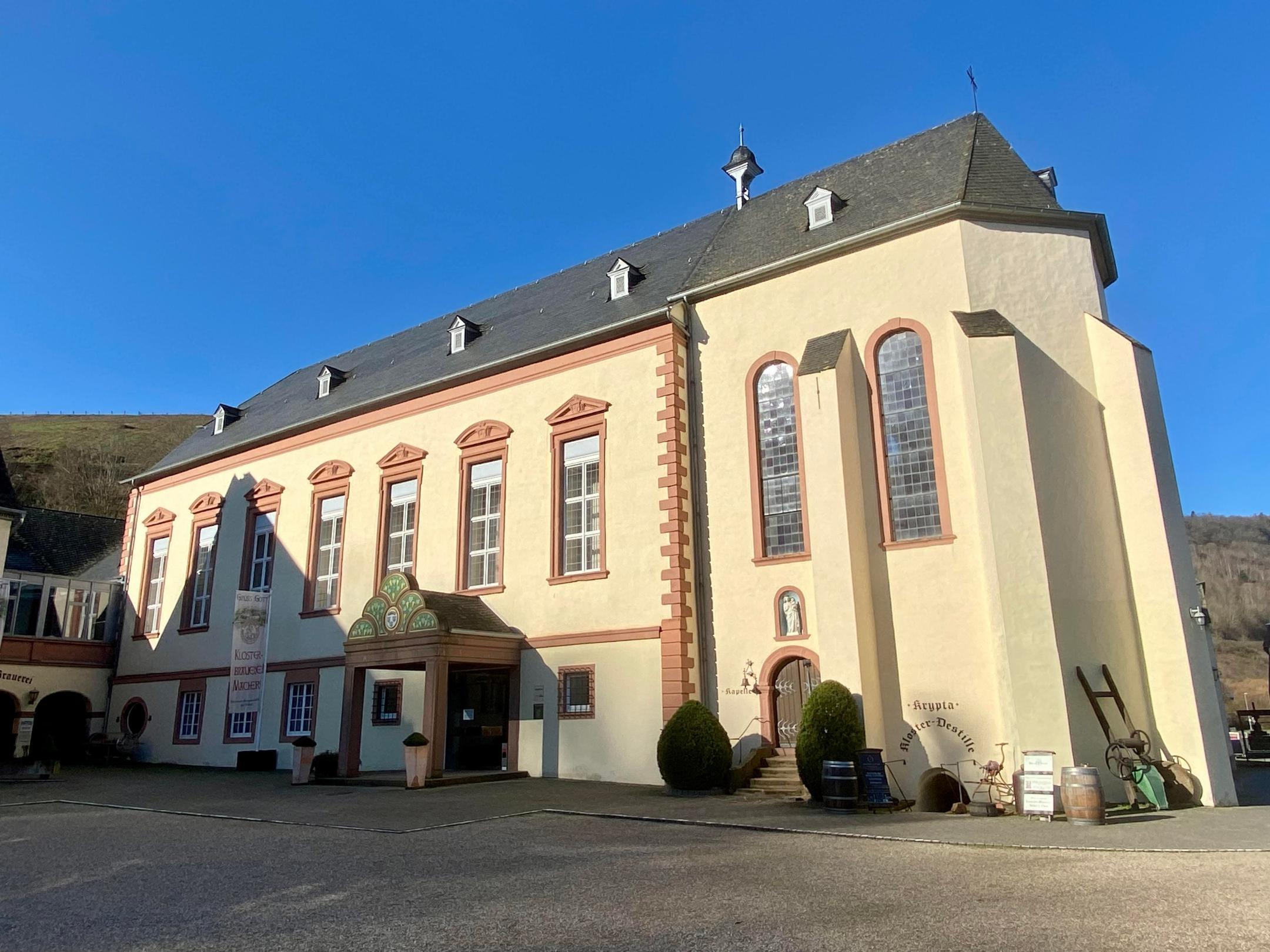 Bernkastel-Kues_OT_Wehlen_Kloster_Machern_Corneliuskapelle01