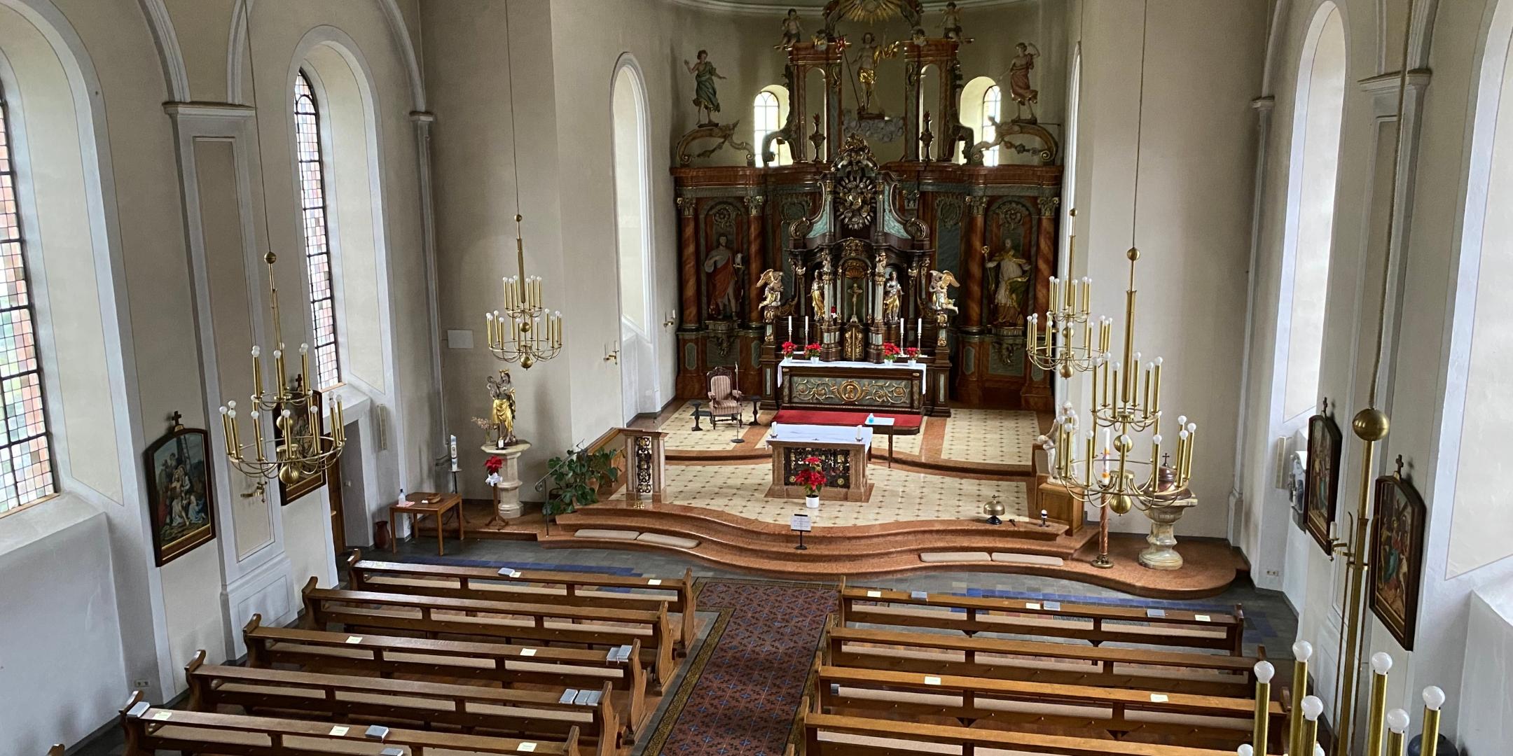 Minheim St. Johannes 06 - Blick von der Orgelempore