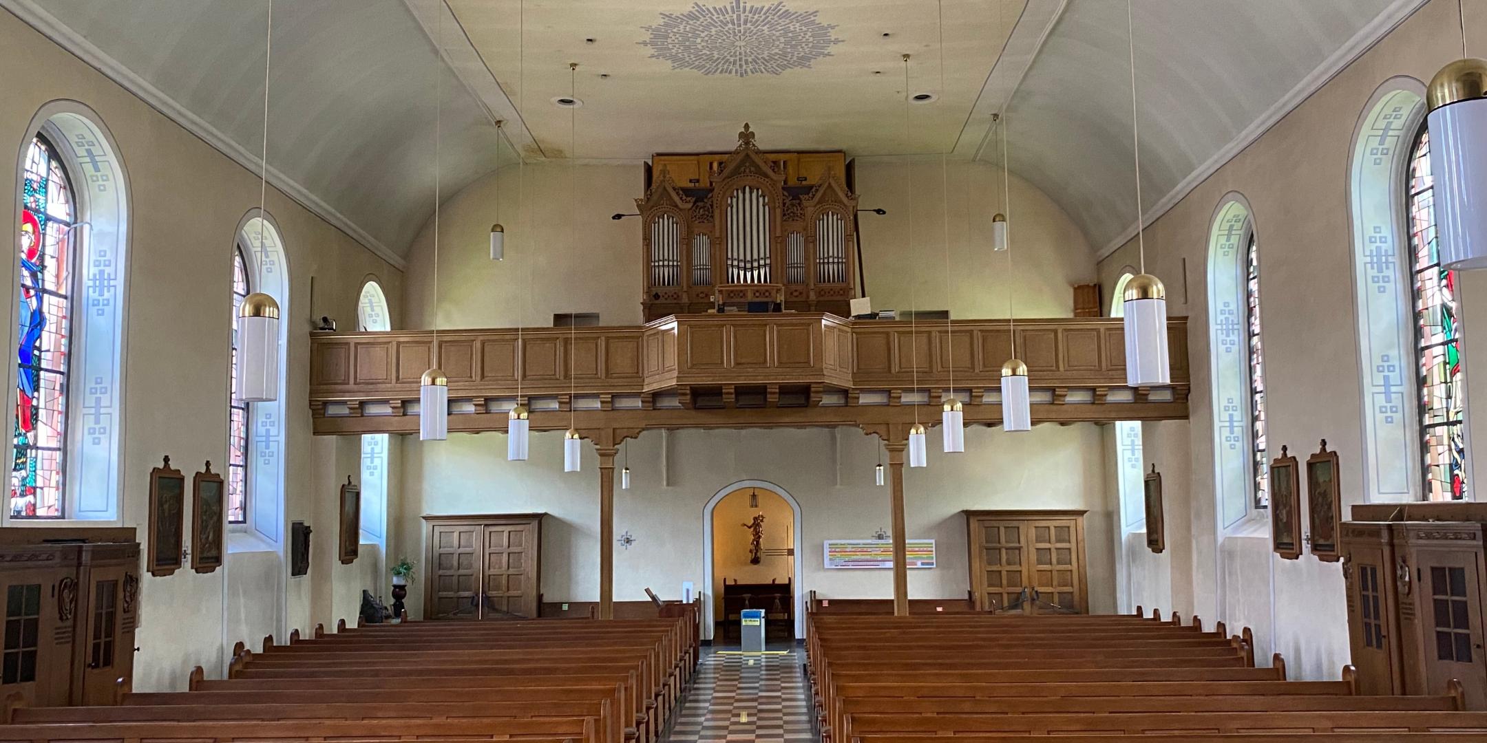 Morbach St. Anna 09 - Blick zur Empore