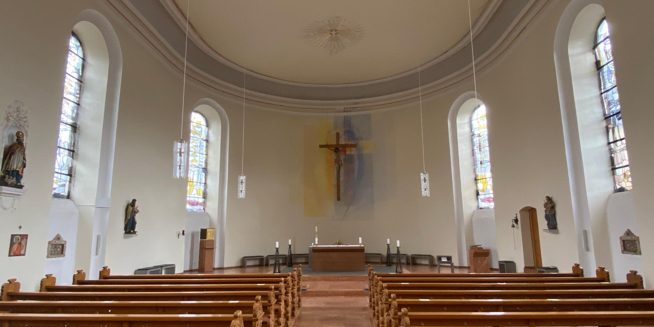 Neumagen Maria Himmelfahrt - Innenraum, Gesamtansicht